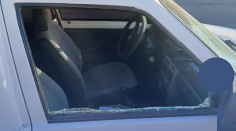 Un hombre denunció que le rompieron el vidrio de su camioneta y le sustrajeron elementos del interior