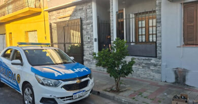 Detuvieron a un joven adolescente y secuestraron un arma de fuego tras un allanamiento por una causa de violencia de género