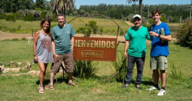 PERIODISTAS Y OPERADORES VIVIERON LA EXPERIENCIA DE VOLAR CON HUMMING AIRWAYS