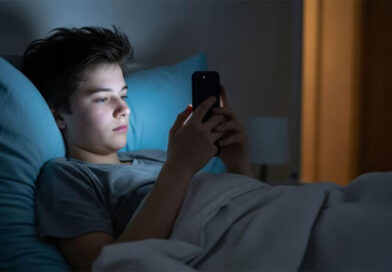 Adicción a pantallas para preadolescentes relacionada con problemas de salud mental y consumo de sustancias