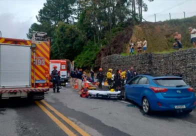 Mujer argentina murió y sus hijas sufrieron heridas tras choque en ruta del sur de Brasil