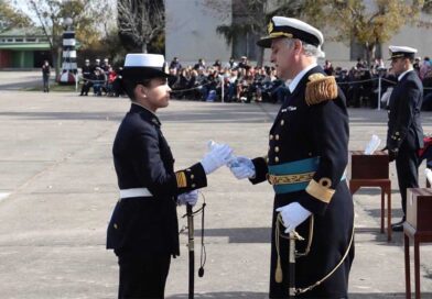 Es entrerriana la primera mujer Infante de Marina en egresar con el mejor promedio de su promoción y 18 premios