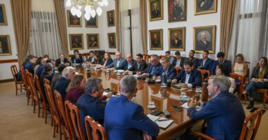 El gobierno provincial fortalece políticas públicas para la prevención del suicidio