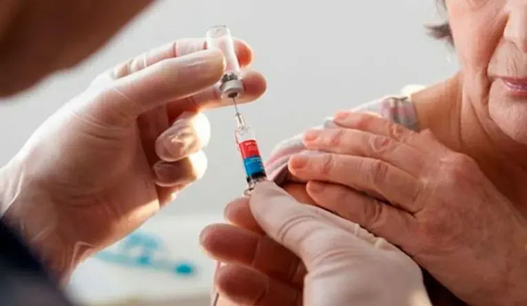 PAMI adelantó su campaña de vacunación antigripal 2026: cuándo y cómo acceder