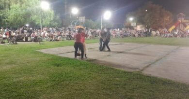 «Concordia se Encuentra» debutó con una multitud en el barrio Centenario: «Queremos una cultura en movimiento», dijo Gatto