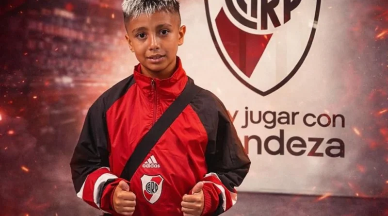 Con sólo 9 años ya firmó contrato AFA con River Plate