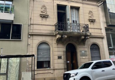 “La idea es que la biblioteca Popular vuelva a ser un punto de encuentro cultural”: lanzan cursos pagos para sostener su recuperación