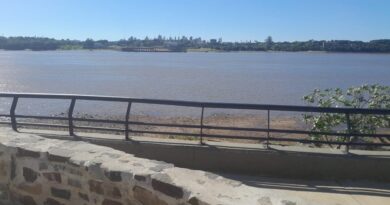 Heroico policía de Concordia arriesgo su vida para rescatar a una mujer en aguas del rio Uruguay, en zona de costanera Nebel
