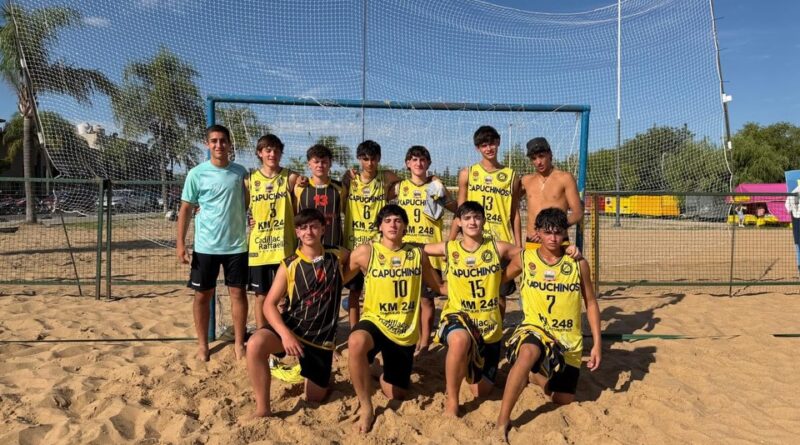 El Club Capuchinos se consagró campeón en el Circuito Beach Handball Provincial