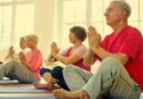 JORNADA DE YOGA AL AIRE LIBRE EN PLAZA 25 DE MAYO