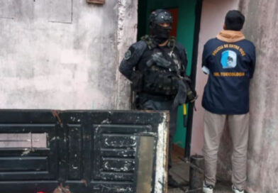 Allanamiento por drogas: Secuestran cocaína y detienen a dos personas