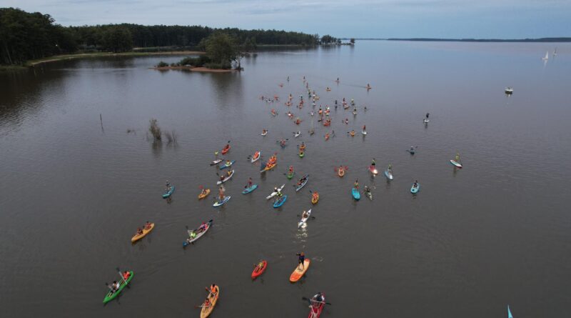 *Gran convocatoria en el Lago: el Sunset Náutico se vivió como una verdadera fiesta en el Complejo Camping Las Palmeras*