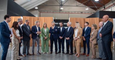 Frigerio participó del encuentro de intendentes en Paraná