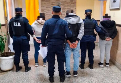 Secuestraron 82 envoltorios de cocaína y detuvieron a ocho personas
