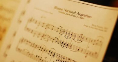 ACTO POR LA CREACIÓN DEL HIMNO NACIONAL ARGENTINO