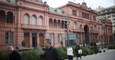 El Gobierno designó a tres nuevos funcionarios en los ministerios de Capital Humano, Economía y Seguridad Nacional