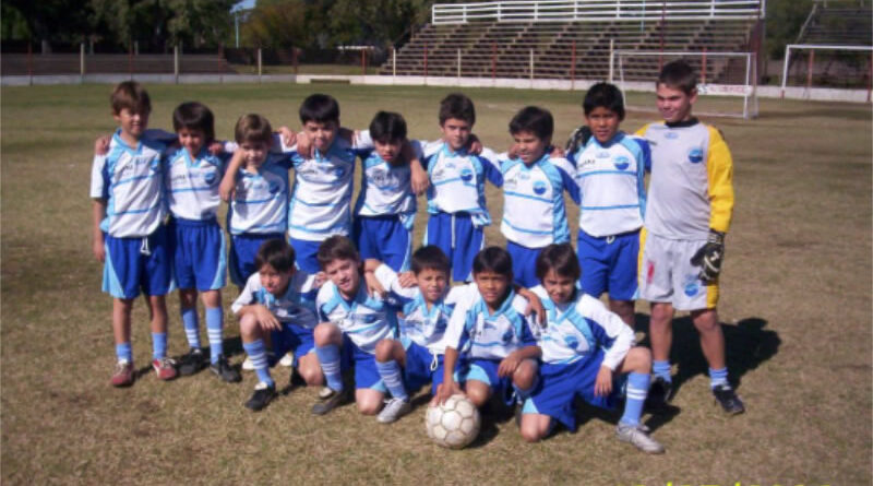 Salto Grande: el club entrerriano que vio crecer a Marcos Senesi y hoy busca modernizarse