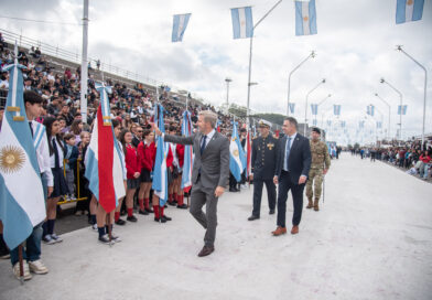 En los festejos por el 25 de Mayo, Frigerio hizo un fuerte llamado al diálogo y el consenso