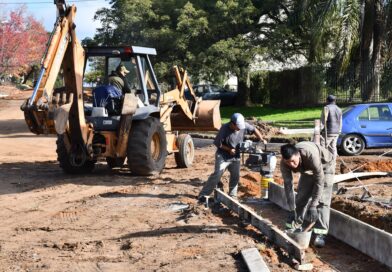 LA MUNICIPALIDAD INVIERTE 600 MILLONES DE PESOS EN OBRAS DE CORDÓN CUNETA Y DESAGÜES PLUVIALES