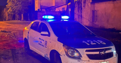 Tras una pelea en Villa Zorraquín, detuvieron a un hombre acusado de incendiar una construcción