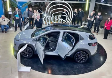 Rudas presentó en Concordia el nuevo Chevrolet Sonic para competir en un segmento que crece