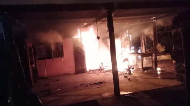 Una familia perdió todo tras el incendio en su vivienda