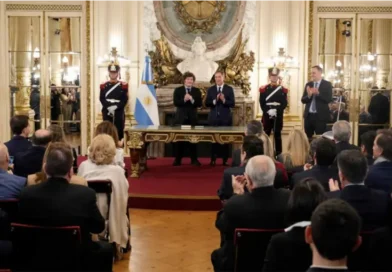 Diego Santilli juró como nuevo Jefe de Gabinete: estuvieron gobernadores y Adorni