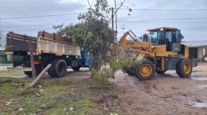 AZCUÉ SUPERVISÓ EL OPERATIVO MUNICIPAL Y CONTINÚA LA ASISTENCIA A LAS FAMILIAS AFECTADAS POR EL TEMPORAL