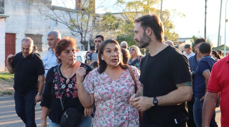 Azcué: “El Municipio tiene que estar al servicio de la gente, no de la política y cuando no se roba la plata alcanza”