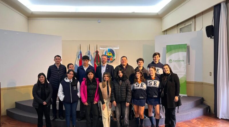 El Concejo Deliberante juvenil de Concordia avanzó con una nueva etapa de trabajo