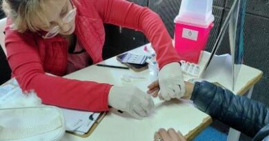 LA MUNICIPALIDAD FORTALECE LAS ACCIONES DE PREVENCIÓN DE INFECCIONES DE TRANSMISIÓN SEXUAL EN LAS ESCUELAS