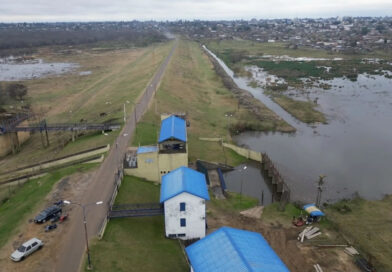 El municipio ordenó desocupar un sector de la Defensa Sur por su función ante posibles inundaciones
