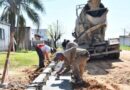 LA MUNICIPALIDAD RELIZA TRABAJOS DE CORDÓN CUNETA Y CONSOLIDACIÓN DE SUELO EN CALLES DEL BARRIO LAS TEJAS