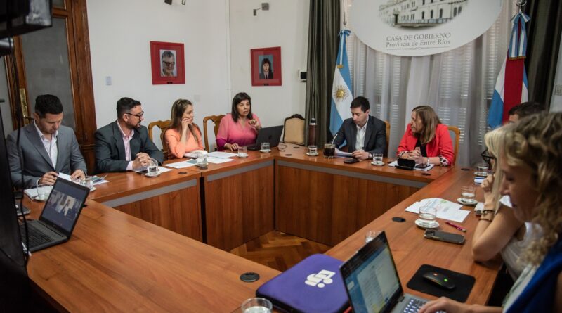 El gobierno avanza en el diseño del nuevo sistema de alimentación escolar con el aporte de especialistas
