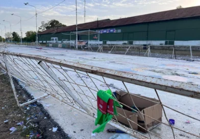 La lluvia obligó a suspender el último desfile de carrozas y la fiesta de recibimiento de la primavera en Concordia