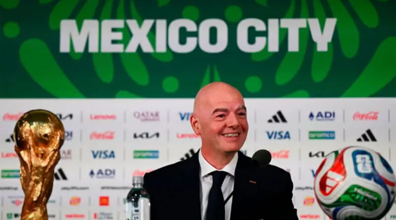 Infantino pidió disculpas por el intento de vender los derechos comerciales del Mundial