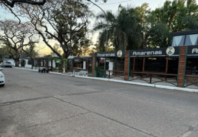 Comerciantes de la Costanera de Concordia aseguran que la desinformación golpea las ventas en plena crecida del río