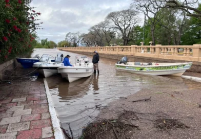 La creciente del río Uruguay hizo caer las reservas de las excursiones de pesca en Concordia