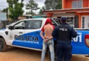 Le arrebató el celular a una menor mientras viajaba en colectivo y terminó detenido