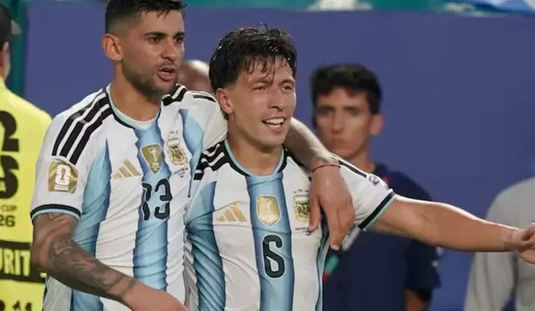 Cuti Romero y Lisandro Martínez se lesionaron: qué les pasó y cuánto tiempo podrían estar sin jugar